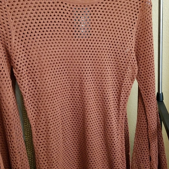 🆕️Netted Bell Sleeve Dress/Bikini Cover Up - Picture 6 of 7